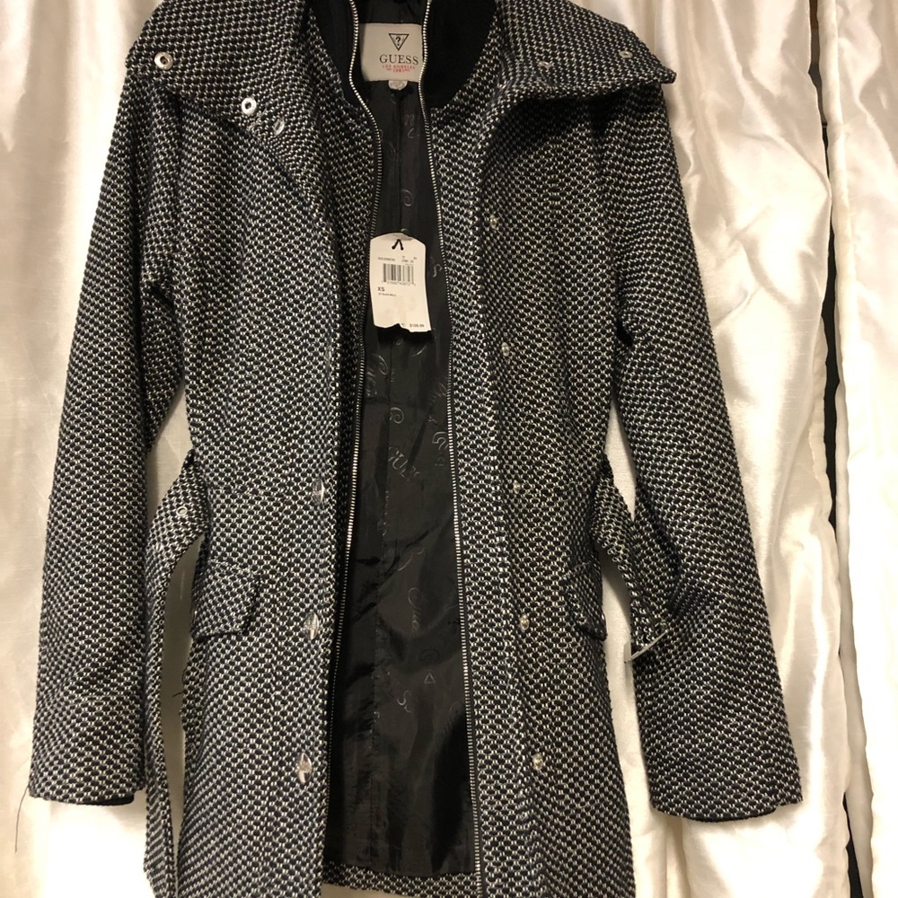 Guess ladies lined fall/winter dress coat. XS. NWT - Picture 3 of 5